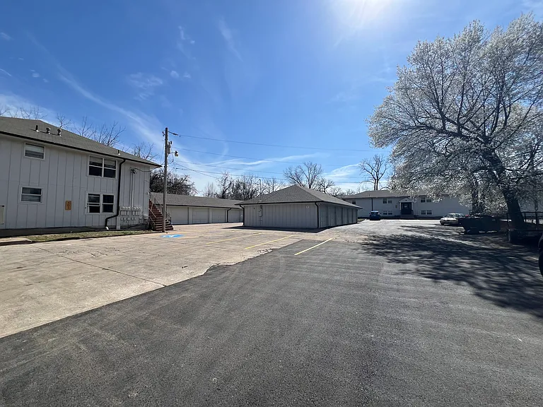 501 Vilas St #N — Photo 8