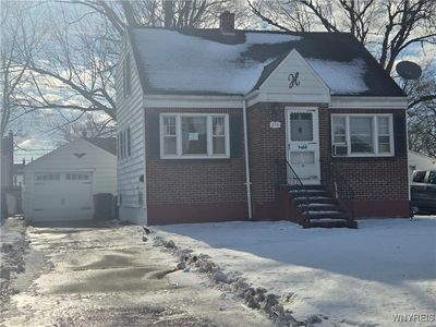 298 Lowell Rd, Buffalo, NY, 14217