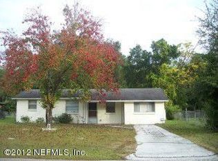 2851 Carleon Rd, Jacksonville, FL 32218