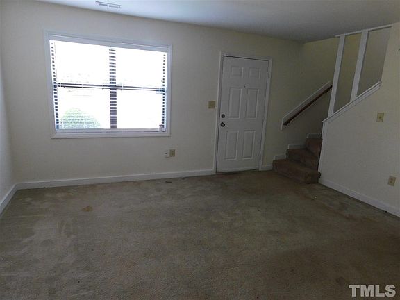 4th image of 2146 Charles St APT 02