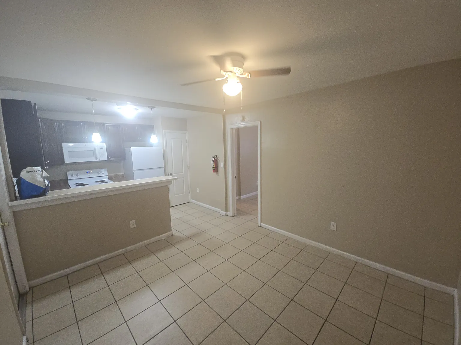 1 bed, 480 sqft, $850 — Photo 2