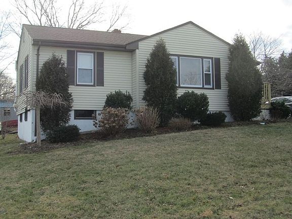 2nd image of 91 Evergreen Ave