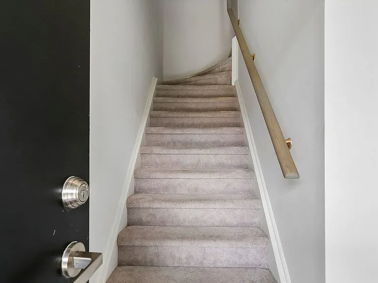 3556 Colonial Dr #16 — Photo 40