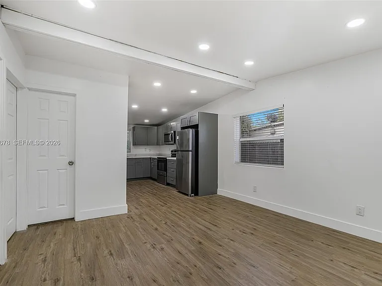 2290 Rutland St — Photo 5