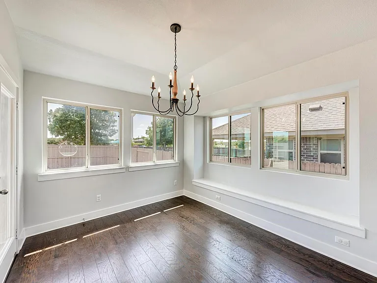 189 Tailwind Dr — Photo 17