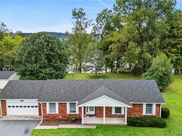 12 Heady Avenue, Vevay, IN 47043