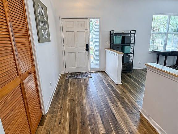 3rd image of 859 HARBOR HILL DRIVE