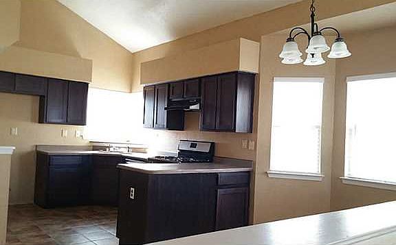 3rd image of 1465 Ben Proctor Dr