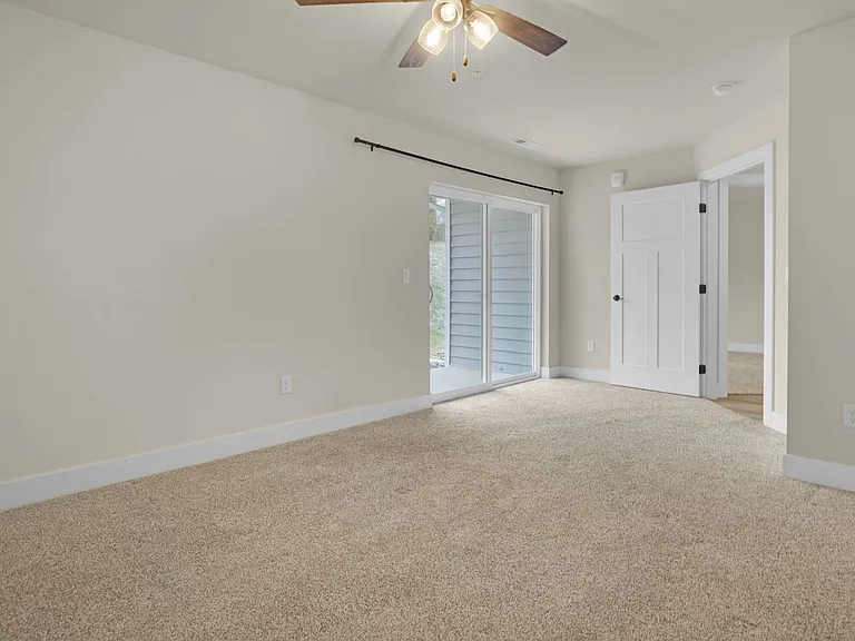 113 Eiche Dr — Photo 55