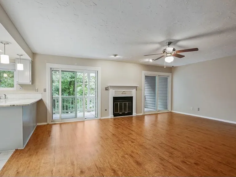 52 Arbor End SE — Photo 3