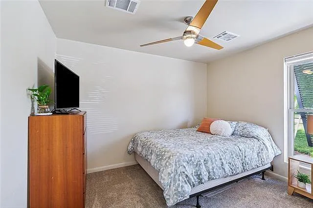 221 Highway Dr — Photo 23