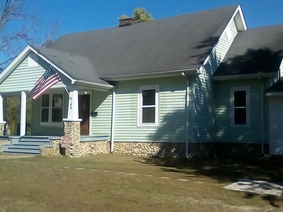 2nd image of 149 Post Oak Rd