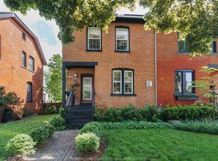 786 Monmouth Rd, Windsor, ON N8Y 3L2