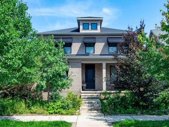 1120 Georgiana St, South Bend, IN 46617