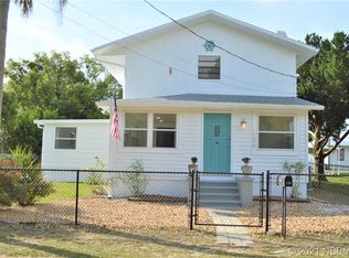 126 E Connecticut Ave, Edgewater, FL 32132
