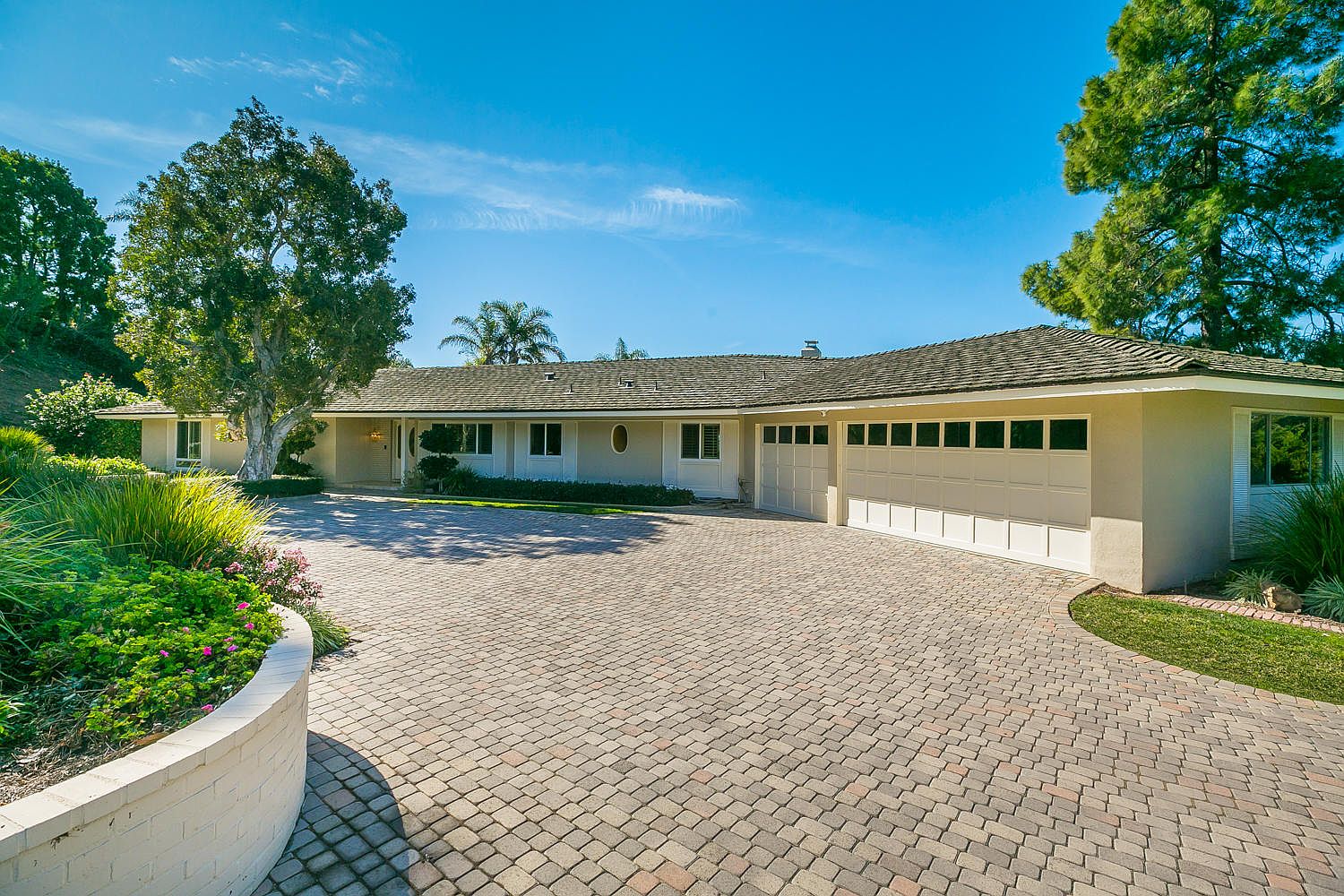 1098 Garrido Ct Camarillo Ca 93010 Mls 20 567 Zillow