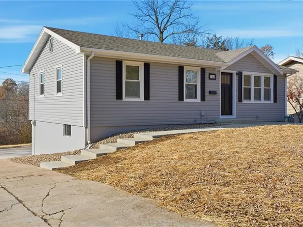 332 Woods Ave, Excelsior Springs, MO 64024