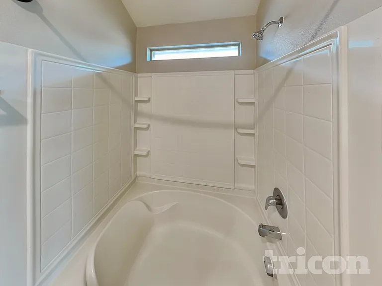 324 Foxhunter St — Photo 8