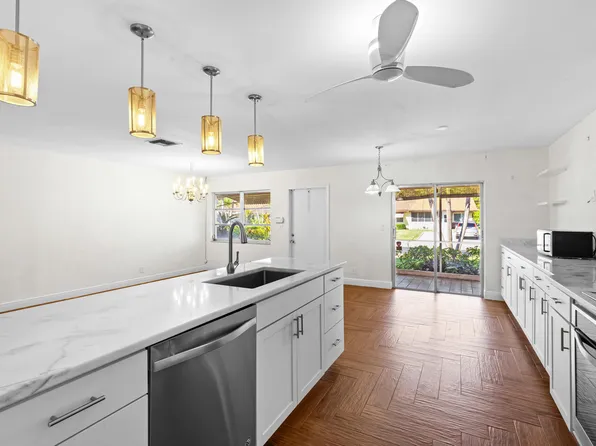 14220 Campanelli Drive, Delray Beach, FL 33484