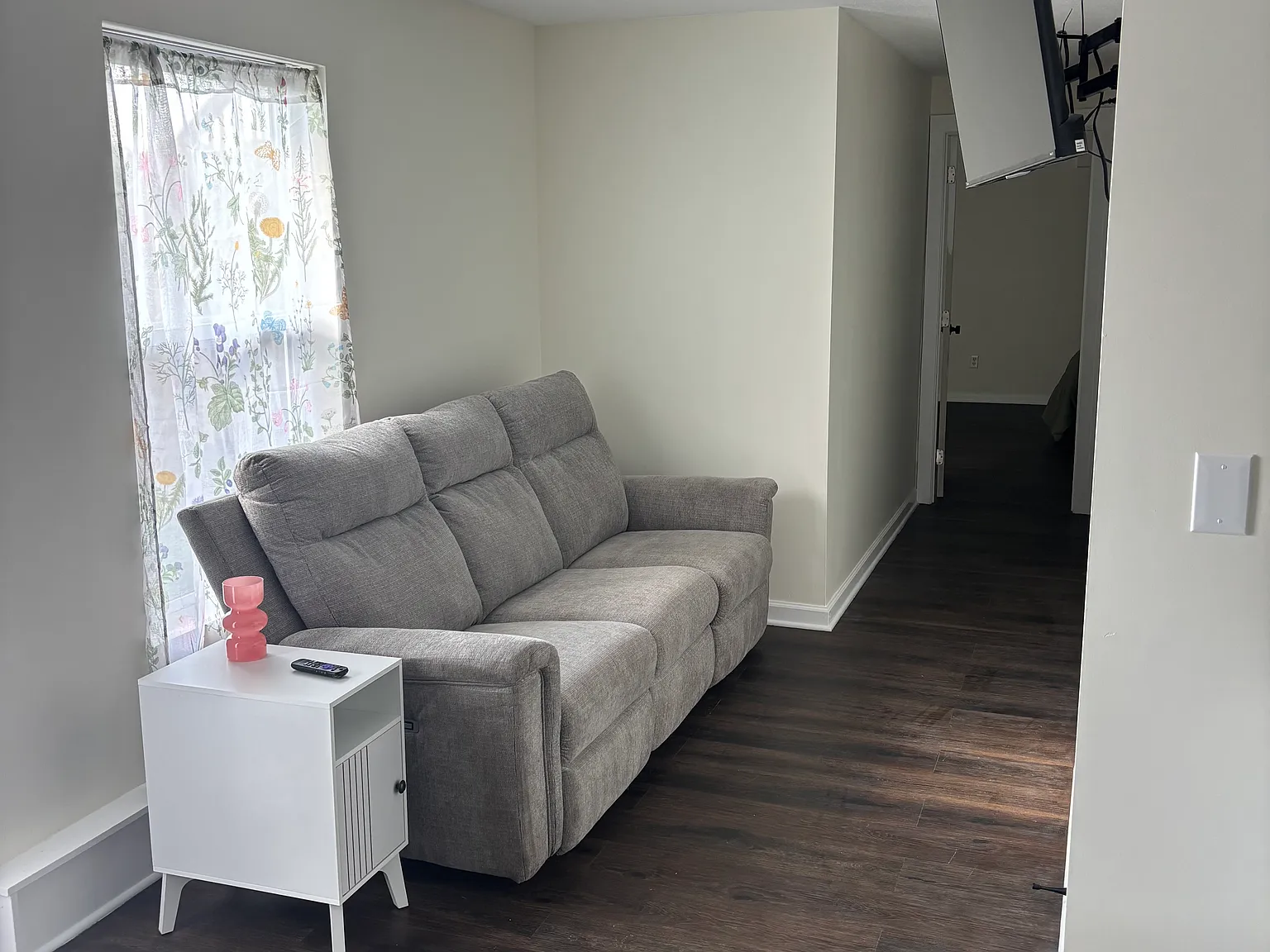 1 bed, 600 sqft, $1,800 — Photo 4