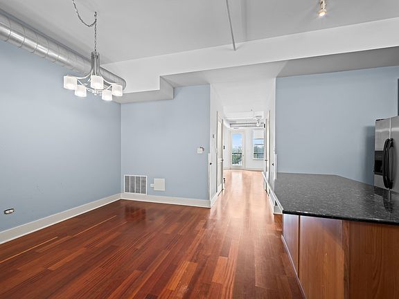 3rd image of 342 River Rd #3404