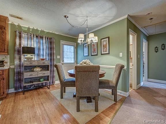 5th image of 4723 Jamee Dr