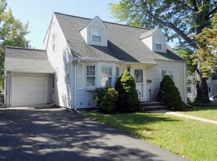 90 Cliff St, Haledon, NJ 07508
