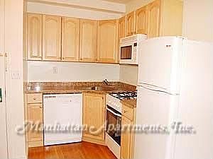 3rd image of 236 E 3rd St