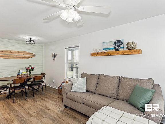 4th image of 1129 W Beach Blvd #205