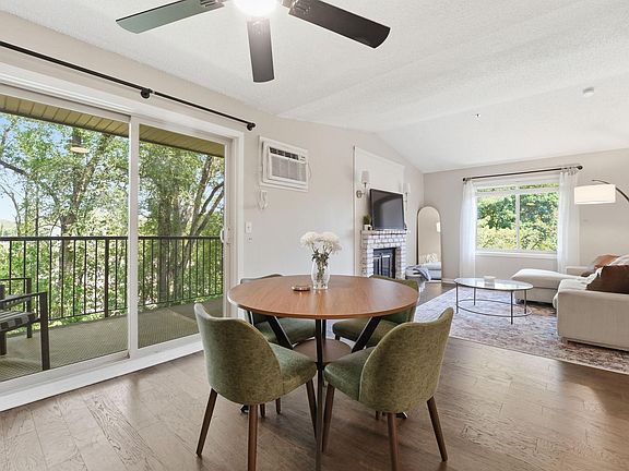 2nd image of 2120 Ridge Dr APT 34