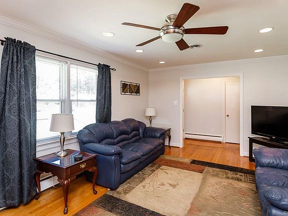 5th image of 8220 Tarkington Dr