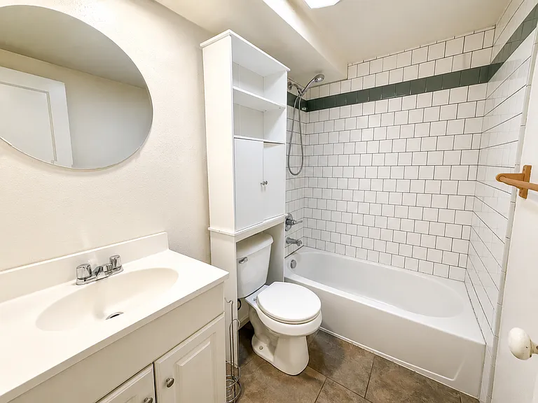 1617 6th Ave #B — Photo 5