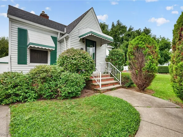 13113 Saint James Ave, Cleveland, OH 44135