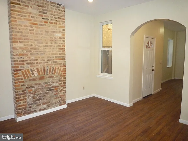 504 S Washington St — Photo 10