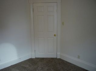 10 Irvin St #1A, Kitchener, ON N2H 1K8