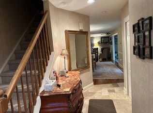 42 Elm Ter, Flemington, NJ 08822