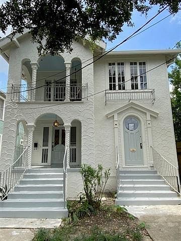 1st image of 6320 Fontainebleau Dr