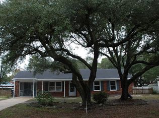808 Monroe Ave, Carolina Beach, NC 28428