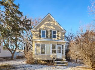 1013 N Lincoln St, Aberdeen, SD 57401