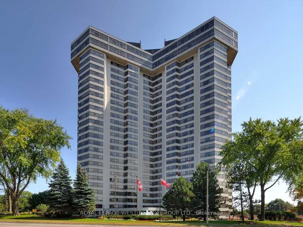 1300 Bloor St #1005, Mississauga, ON L4Y 3Z2