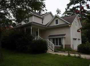 5129 Birch Ln, Kitty Hawk, NC 27949