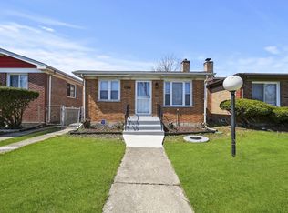 9220 S Parnell Ave, Chicago, IL 60620