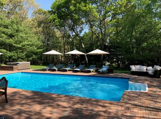 12 Bonac Ct, East Hampton, NY 11937