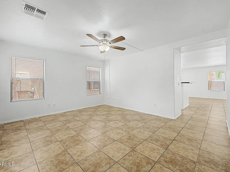 742 N 112th Dr — Photo 4