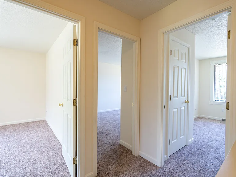 Hathaway Farms Townhomes at Northampton — Photo 110