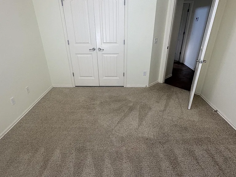 2636 SE 8th St — Photo 32
