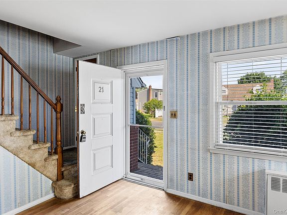 3rd image of 21 Morris Road