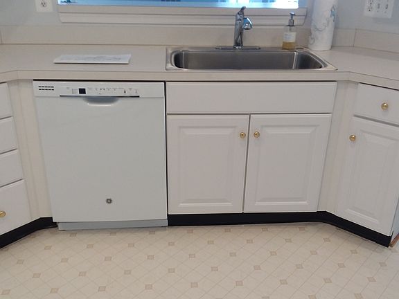 3rd image of 6230 Glen Valley Ter Unit E
