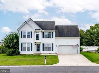 125 E Chimney Top Ln, Felton, DE 19943