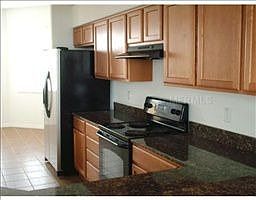 4th image of 7338 Cutwater Ln